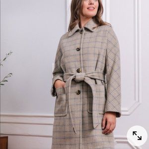 NWT Gal Meets Glam Hadley Coat - Size Small